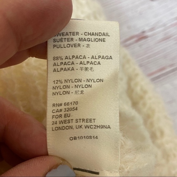 Free People Moonbeam Alpaca Blend V neck Sweater Size Large - Picture 10 of 11